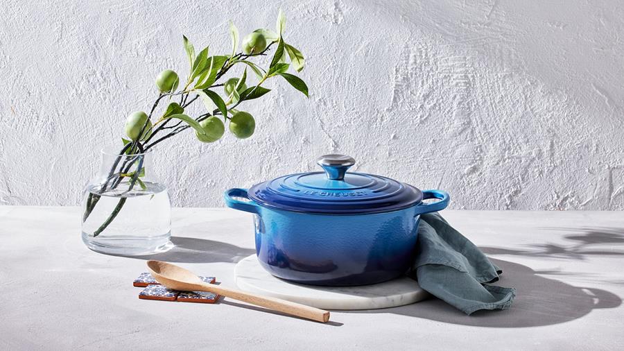 Le Creuset introduceert Azure: een intens nieuw blauw